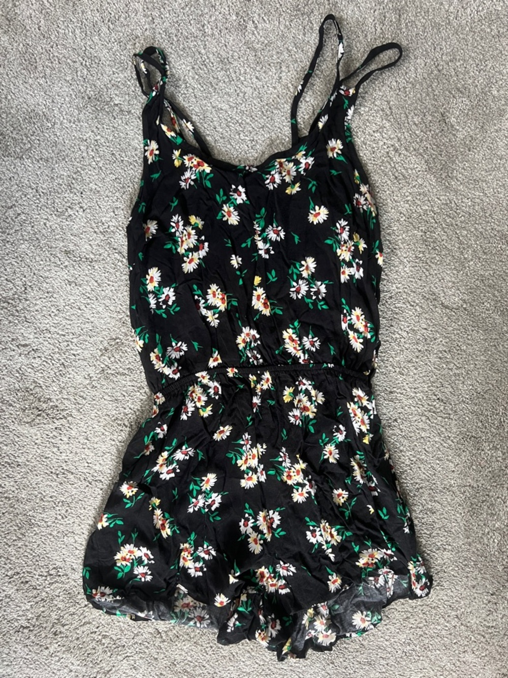 🎉 three romper bundle - Picture 3 of 3